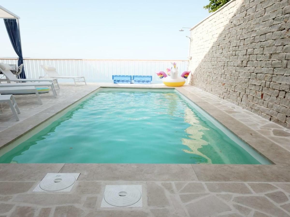 Villa Beline Direct Aan Zee, Verwarmd Zwembad En Sauna 特利巴尼克鲁斯奇卡 外观 照片