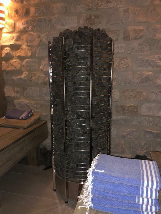Villa Beline Direct Aan Zee, Verwarmd Zwembad En Sauna 特利巴尼克鲁斯奇卡 外观 照片